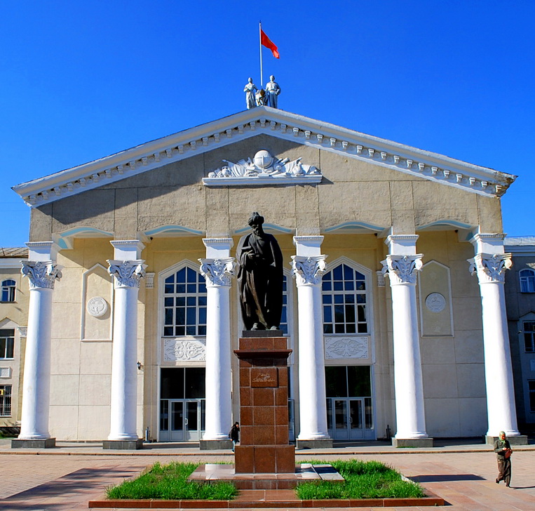 В Бишкеке проходит международная научно-практическая конференция: «Современный университет: стратегия развития в меняющемся мире»