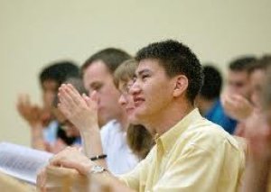 В Кыргызстане пройдет первый молодежный дебатный форум