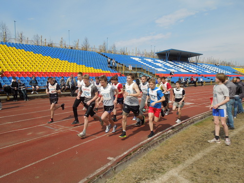 В столице Кыргызстана на спортивных базах проходит спартакиада школьников