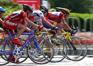 Победителей велогонки в Кыргызстане наградят гоночными велосипедами марки Trek