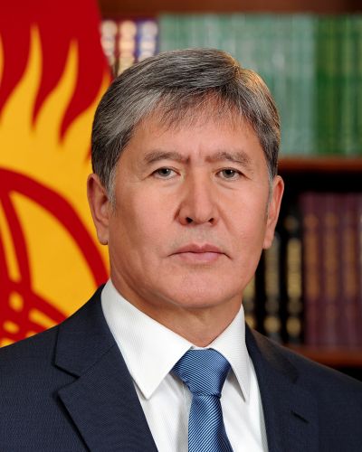 Алмазбек Атамбаев: «Достойное образование, это самый прочный фундамент в жизни детей»