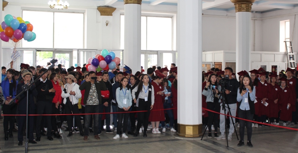 В Бишкеке на ярмарке вакансий 110 человек получили направление на трудоустройство