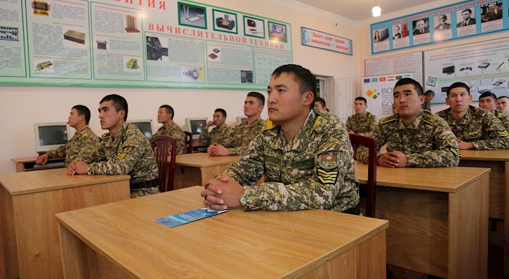 В Военном институте ВС КР открыт класс дистанционного обучения 